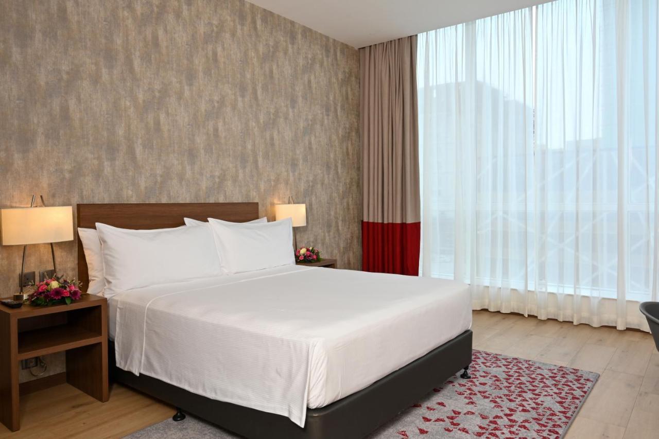 Comfort Hotel Riyadh Olaya Kültér fotó