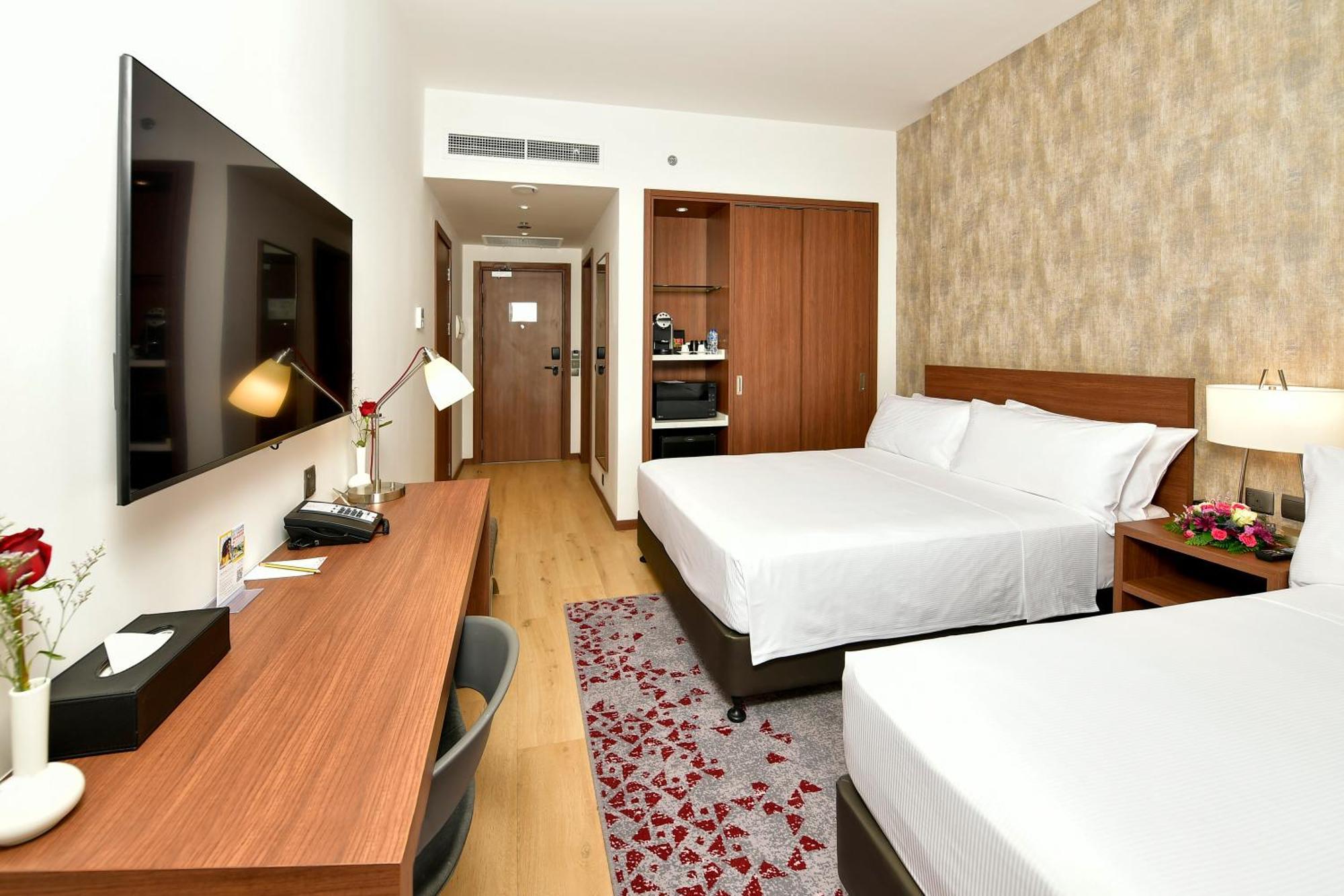 Comfort Hotel Riyadh Olaya Kültér fotó