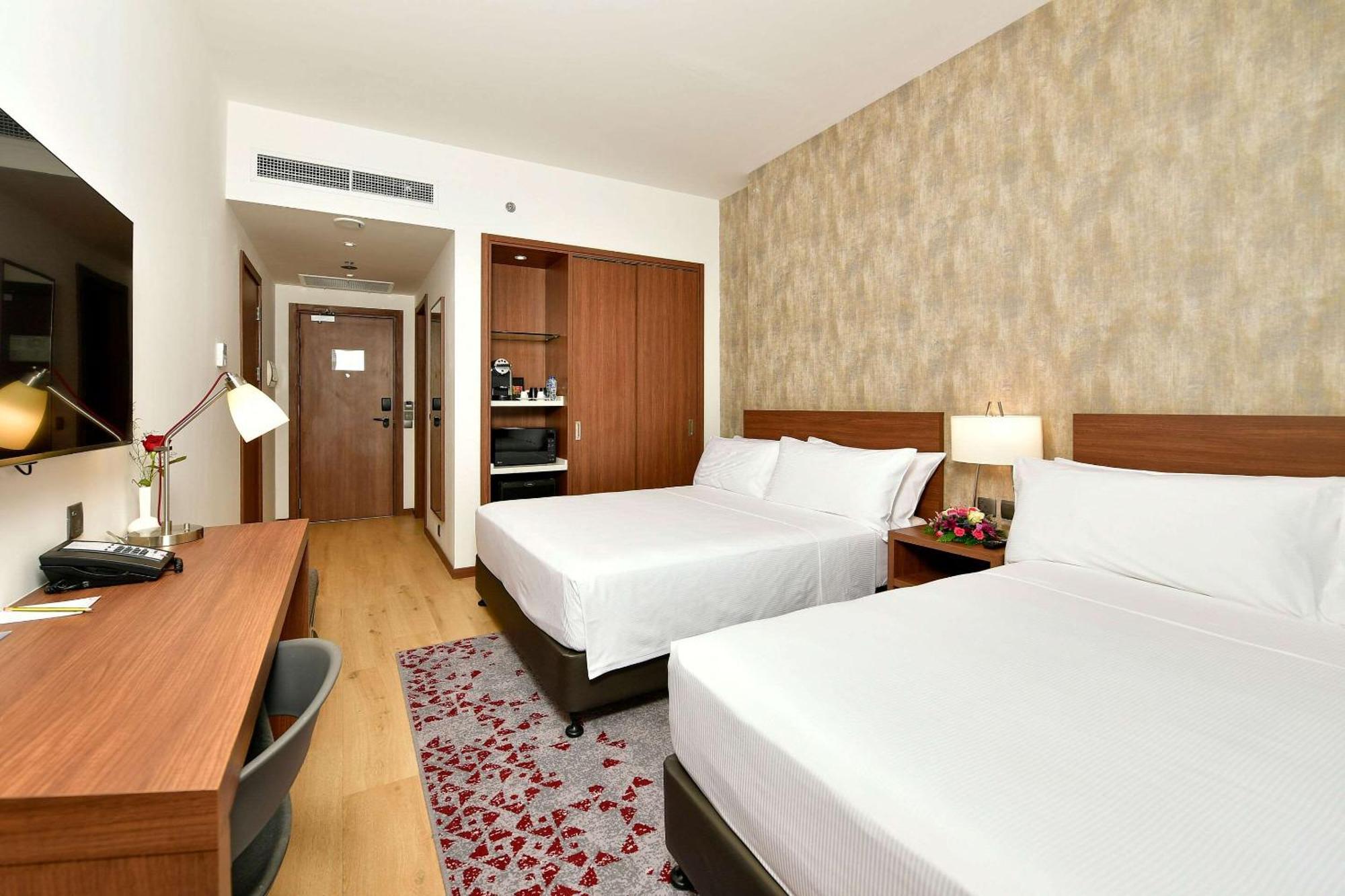 Comfort Hotel Riyadh Olaya Kültér fotó