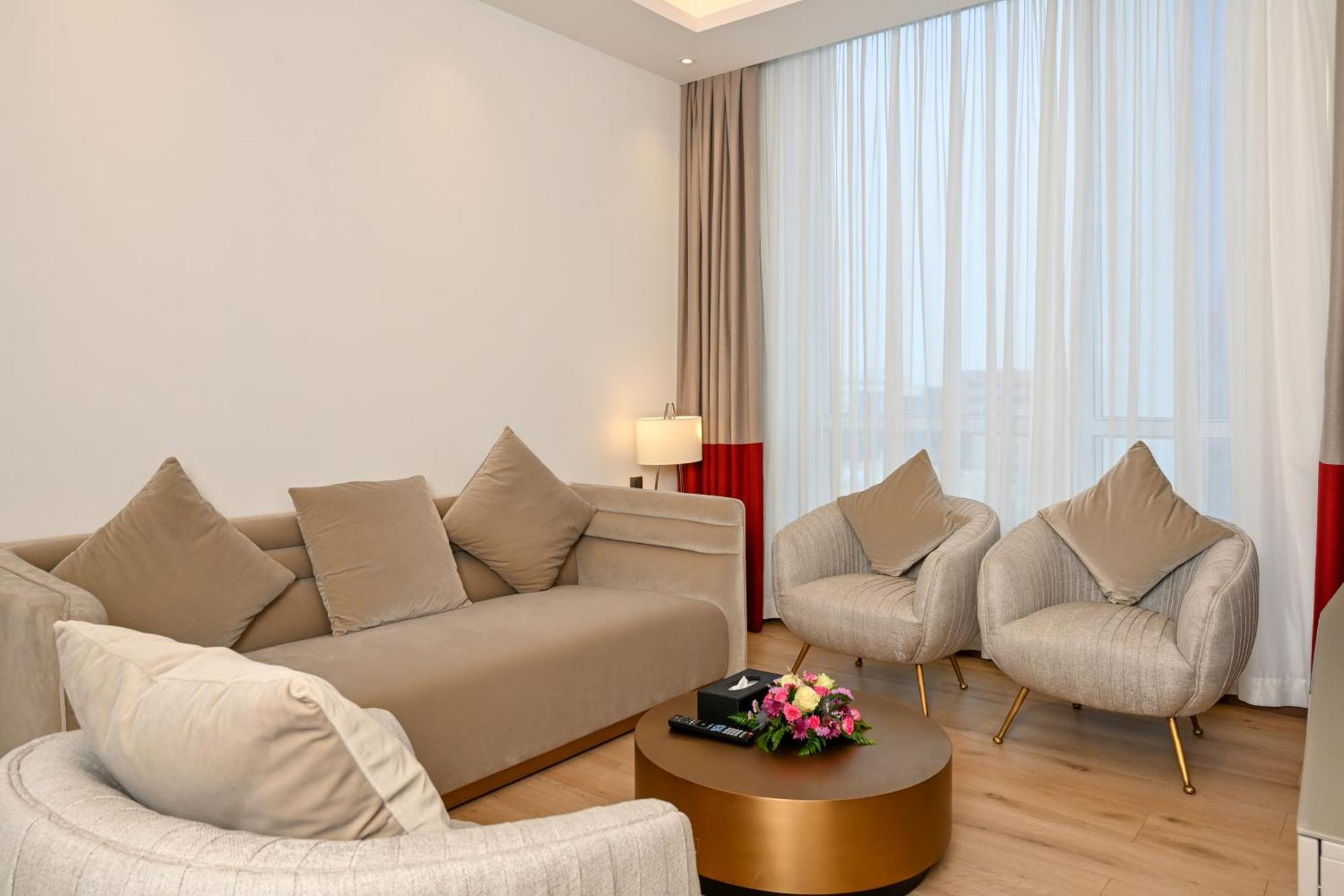 Comfort Hotel Riyadh Olaya Kültér fotó